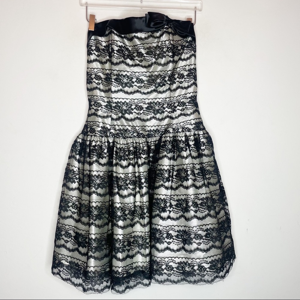 Jessica McClintock Black Lace Prom Dress